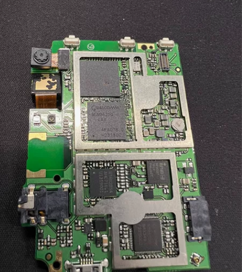 当料板出,海信手机拆机,MSM8625q ...