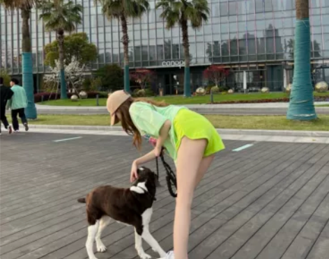 @uniken【蒸汽波】抽绳高腰阔腿a字短...