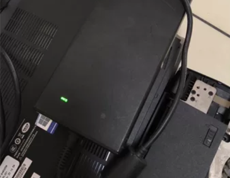 原装200w 19v 10.5A 群光笔记...