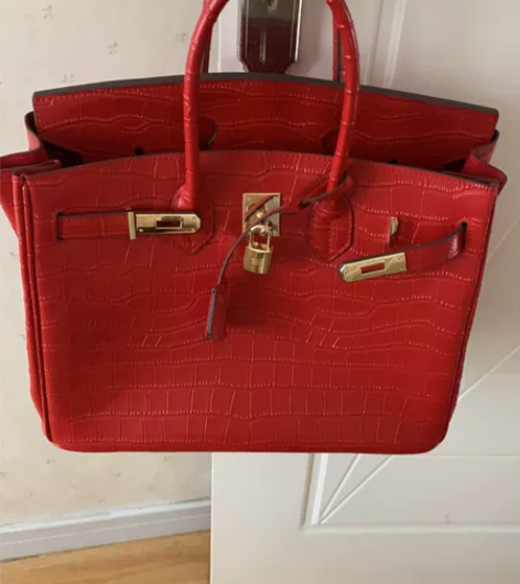 真皮鳄鱼纹铂金包手提包 材质：牛皮 款式：...