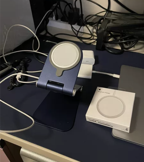 个人闲置 苹果无线充+支架 百分百正品 原...