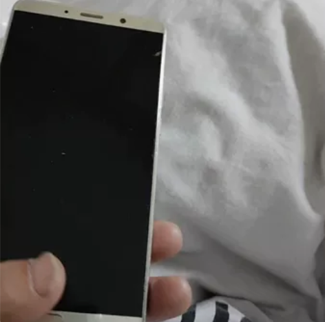 华为mate10，6+128，麒麟970处...