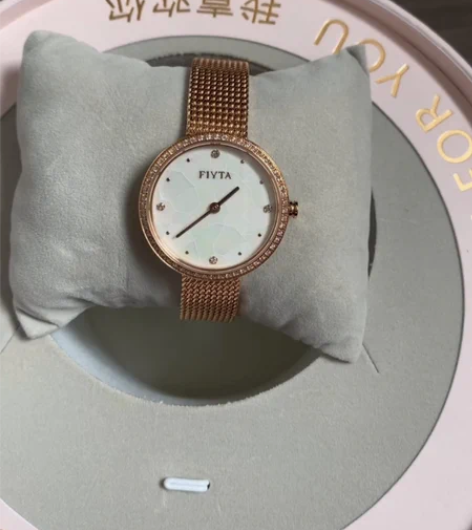 飞亚达满天星女式手表,气质OL款,全新,就...