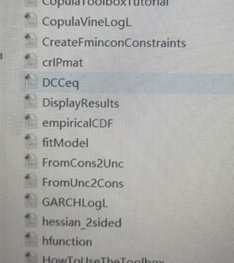 动态和静态copula，并基于参数估计求C...