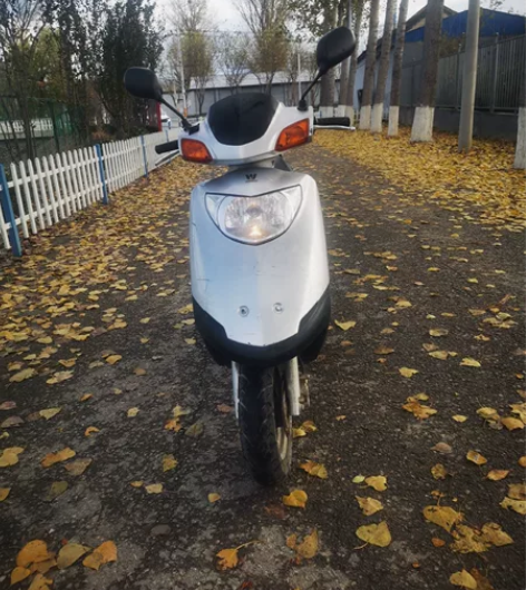 踏板摩托车,豪爵福星,18年G户,成色如图...