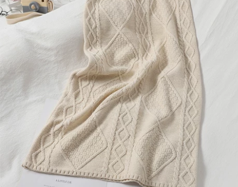 时尚百搭复古麻花格纹一步裙韩版纯色高腰半身...