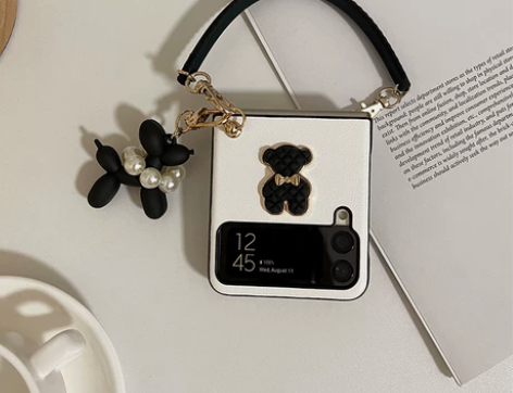 适用三星zflip3折叠手机壳金属小熊珍