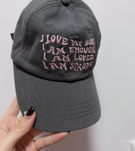 BA棒球帽,灰色,实体店入。全新,标签在 ...