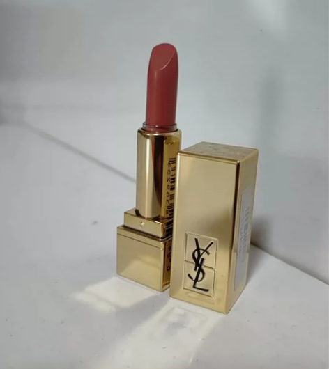 圣罗兰纯口红70号，小样1.6g，保质期2...