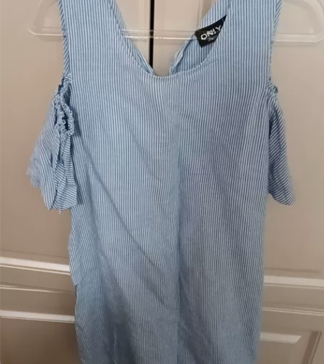 品牌裙ONLP  s码 生完孩子变胖穿不上了