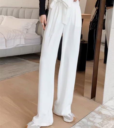 白色阔腿裤，可舞服 可日常，全新 感兴趣的...