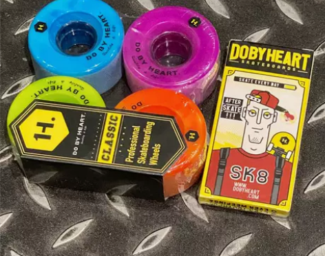 DBH滑板刷街轮软轮全能轮不止滑板白色彩色...