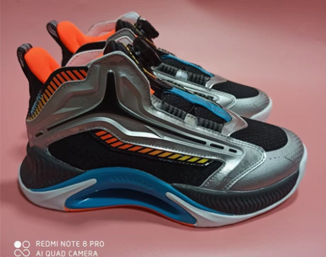 35码全新乔丹儿童篮球鞋 新款旋纽扣防滑缓...