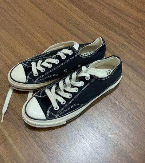 converse匡威黑色帆布鞋 38码售出...