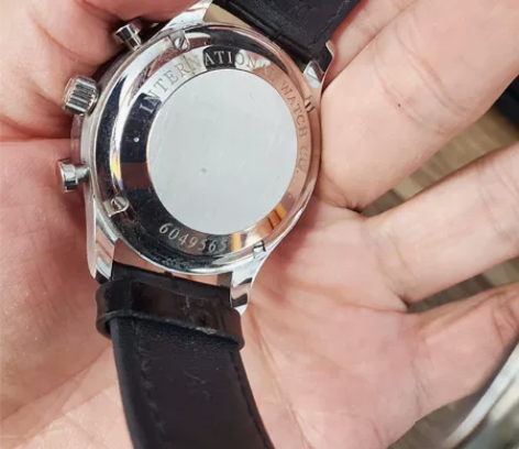 IWC万国手表  去年买的2800  因为...