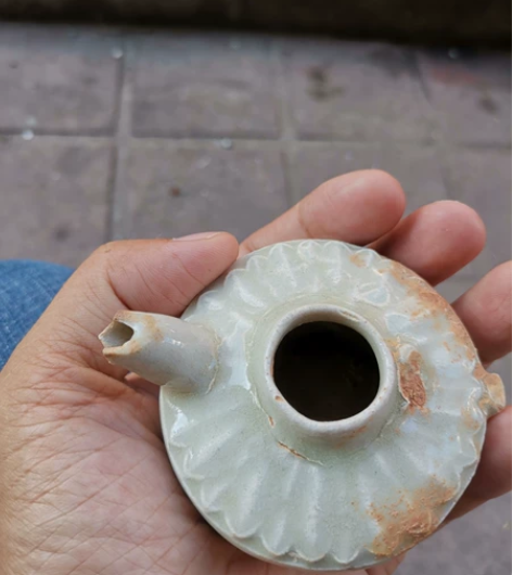 湖田水注 古朴素雅，原汁原味莲瓣工艺品相如图