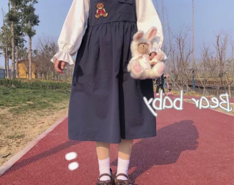 可爱小熊背带连衣裙学生女夏季新款学院风软妹...