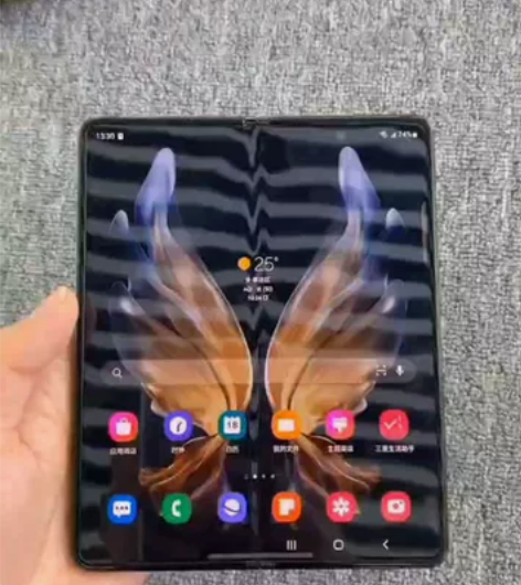 三星W22雅瓷黑 国行纯原版本 一次没拆修...