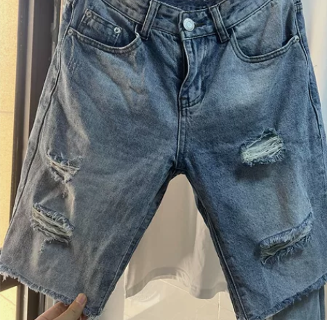 牛仔短款，潮男必备 感兴趣的话点“我想要”...