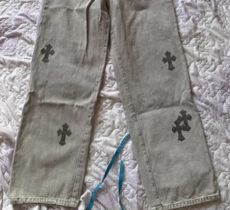 克罗灰色皮标牛仔裤，长裤。洗1，未穿 全新...