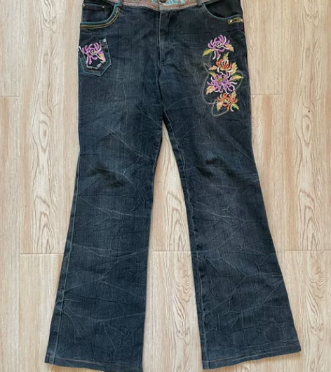 嬉皮民族风刺绣彩钻水洗微喇牛仔裤y2k 这...