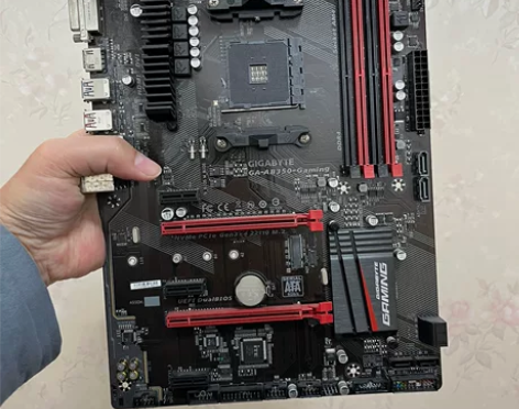 技嘉AB350 技嘉主板 已刷最新主板Bi...