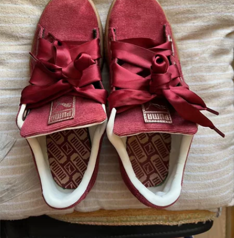 Puma红色板鞋,我穿大了,代购买的,只穿...