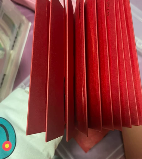 买万国飞行员系列手表送的礼物 感兴趣的话点...