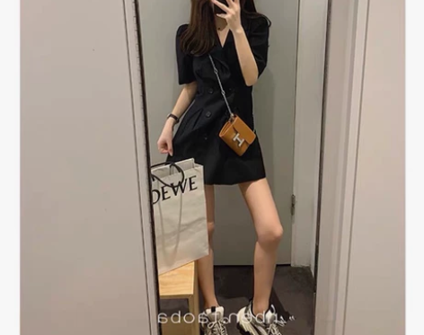 2022年新款桔梗法式复古设计感小众气质短...