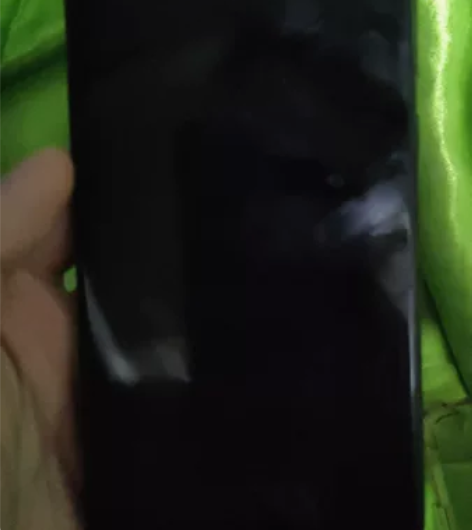 Vivo Y71A 3G+32G屏裂 外壳...