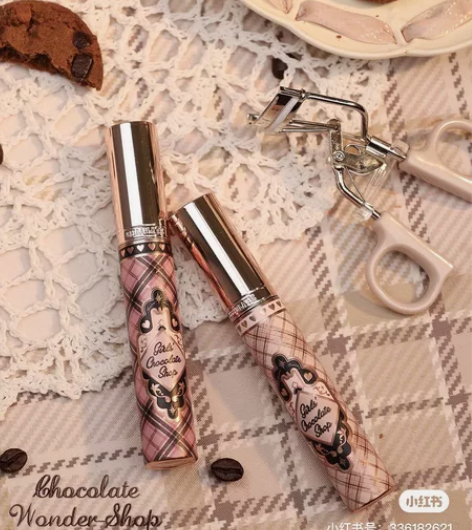 【新品】花知晓巧克力商店睫毛膏黑棕色含纤维...