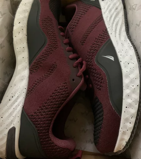 全新正品诺帝卡男士休闲运动鞋,42码尺寸,...