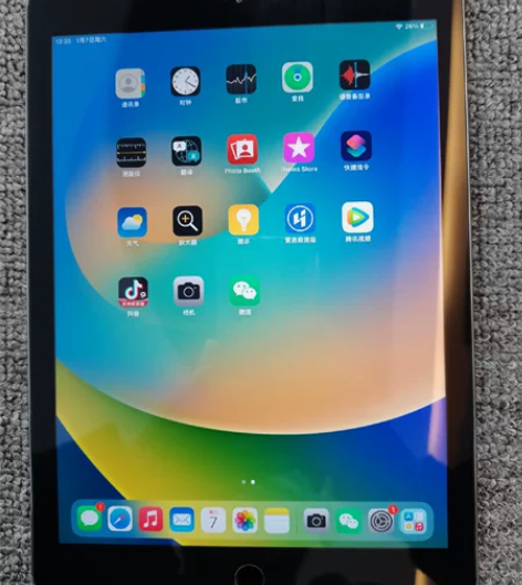 自用一手的平板，爱思全绿，忍痛出，iPad...