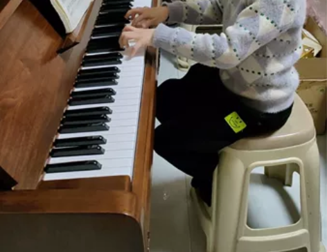 9层新的家用琴，韩国原装进口实木钢琴，年底...