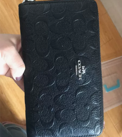 女士钱包 95新，没怎么用