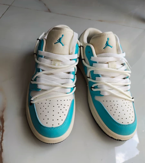 乔丹蒂芙尼蓝运动鞋  39码  全新  尺...