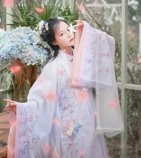 都城南庄非尘远大全套汉服 s码，原装包装袋...