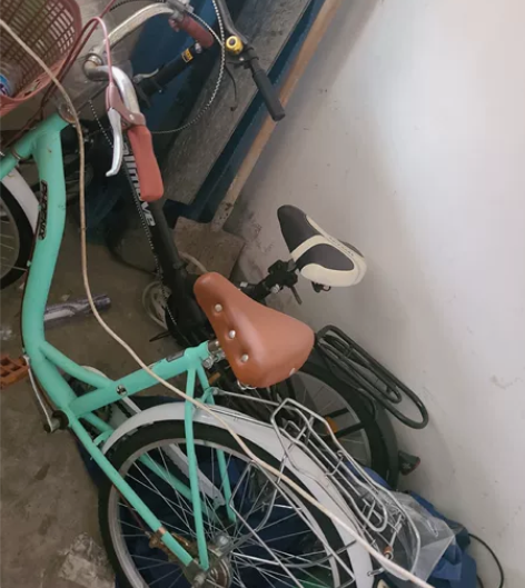 成人自行车小绿80元，，黑色100（可折叠...