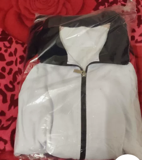 四季校服,全新未开封包邮,便宜出,潮流款[...