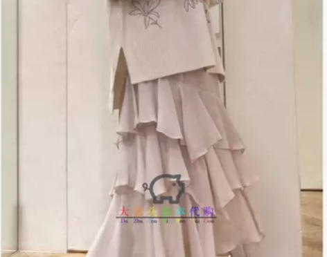 snidel 裸粉色浪漫层叠蛋糕裙 超级温...