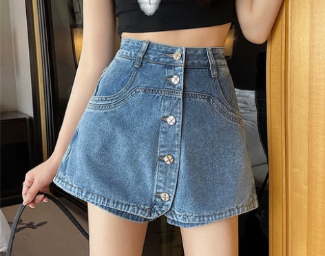 高腰牛仔短裤女夏季2022新款大码小众排扣...