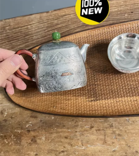 今年疫情等原因，茶馆倒闭了，茶馆开的时候进...