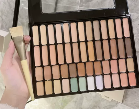 50色化妆师专业遮瑕膏！调色盘遮盖纹身斑点...