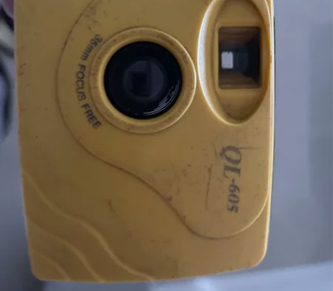 比较老的相机，protax 是宾得，随缘 ...