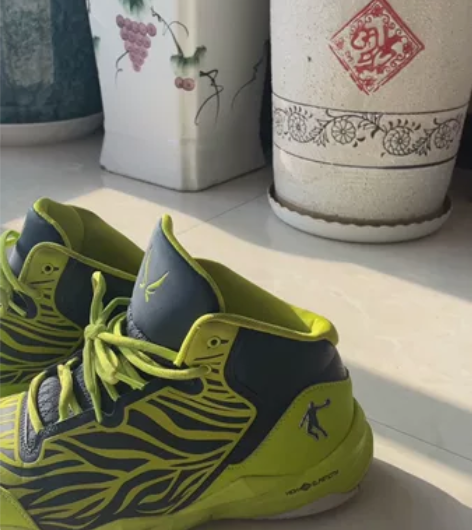 43码乔丹品牌 感兴趣的话点“我想要”和我...