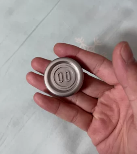 Yedc 不锈钢猪鼻子猪币，战损成色内部没...