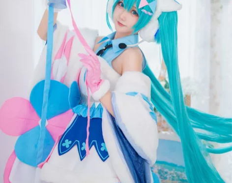 次元依家Miku初音未来冬日祭cos大全套...