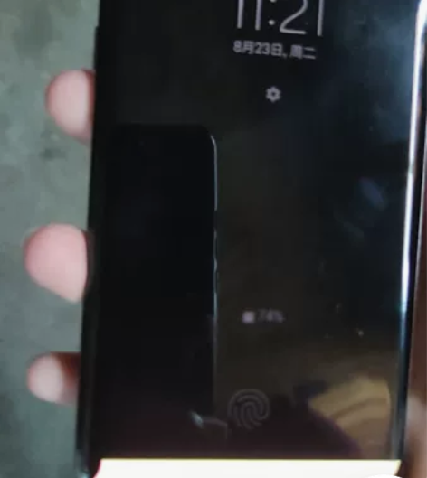 出售一台三星S10+，手机功能全部正常，外...