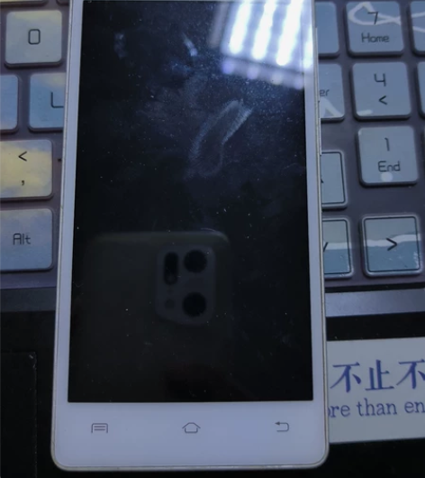 vivo古董手机，学生党上交用。 感兴趣的...