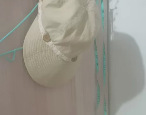 镶花边遮阳帽，家里搬家送给有缘人 感兴趣的...